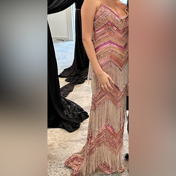 ASHLEYLauren pink/nude gown - Picture 3 of 3